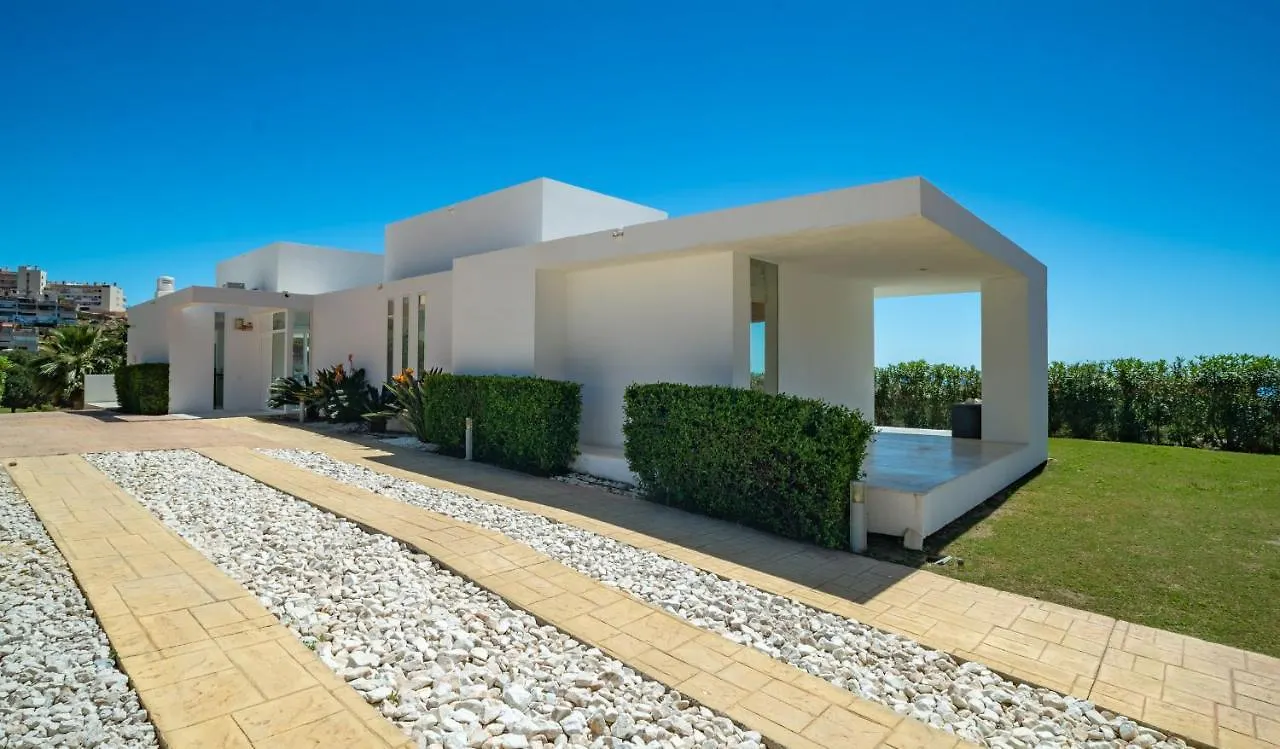 Villa Dona Julia 2410 Golf And Sea Views Casares