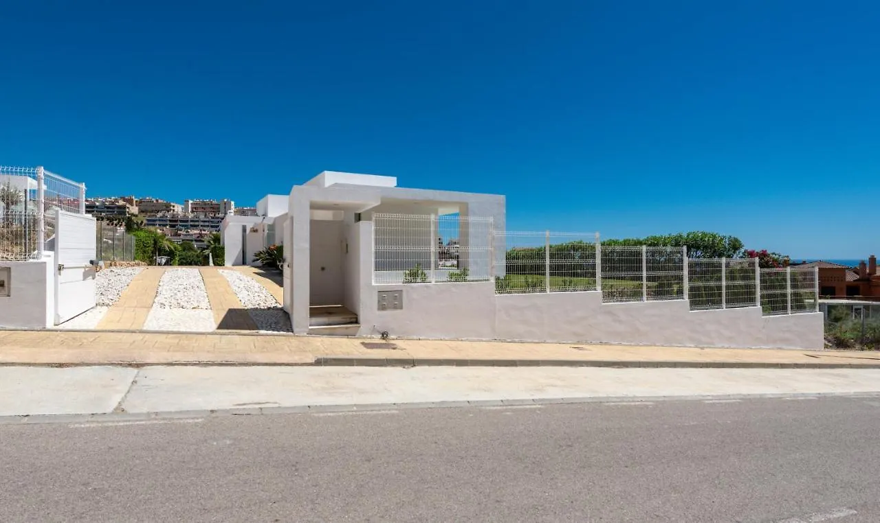 Villa Dona Julia 2410 Golf And Sea Views Casares