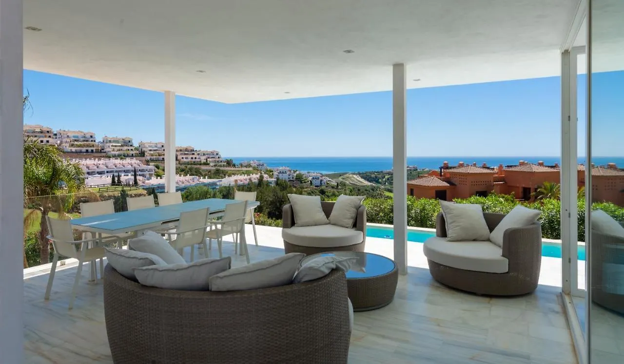 Villa Dona Julia 2410 Golf And Sea Views Casares